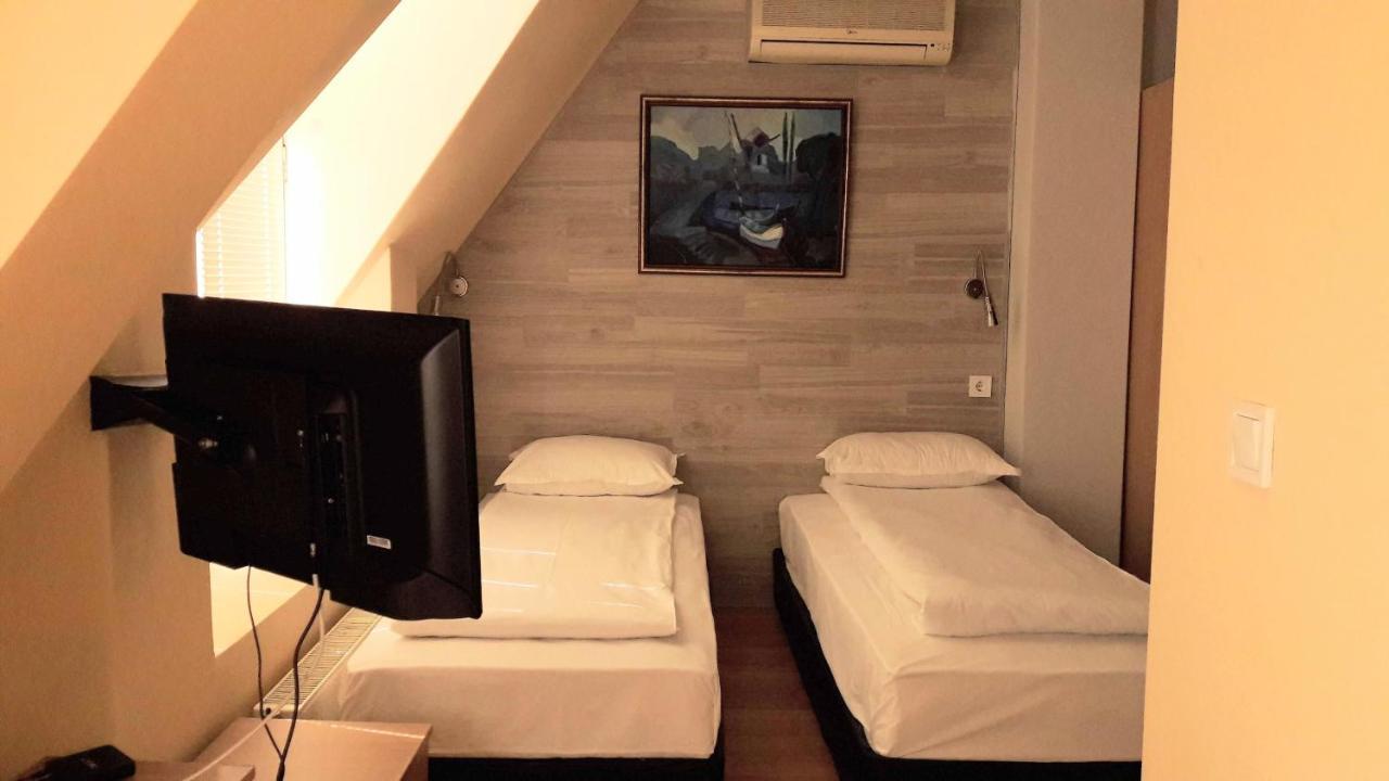 Rio Family Hotel Blagoevgrad Exterior photo