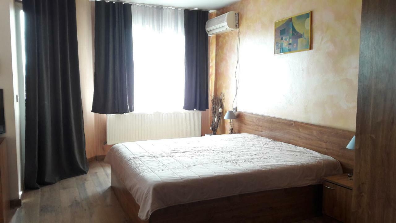 Rio Family Hotel Blagoevgrad Exterior photo